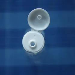 Butelka 250 ml PET z białą nakrętką flip-top Zw, owalna