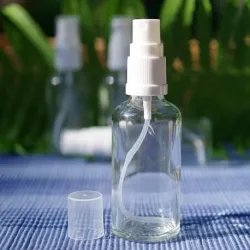 Butelka szklana bezb. z atomizerem białym  50 ml