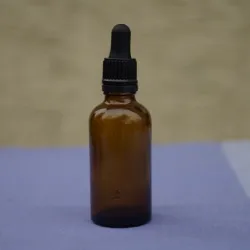 Butelka szklana z pipetą szklaną (cz) 50 ml brązowa (P)