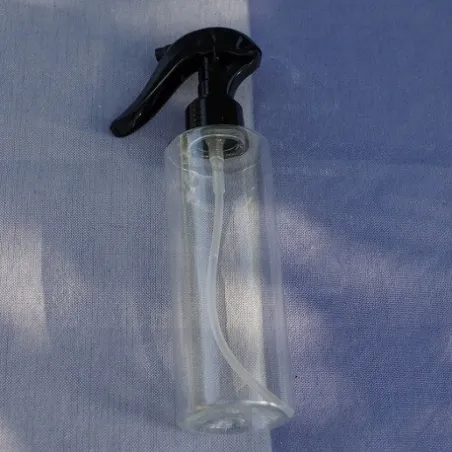 Butelka ze spryskiwaczem 250 ml PET K okrągła