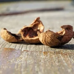 Peeling z łupin orzecha 50 g