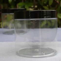 Słoik  650 ml PET, nakrętka czarna