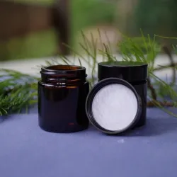 Słoik szklany  30 ml brązowy, nakrętka czarna